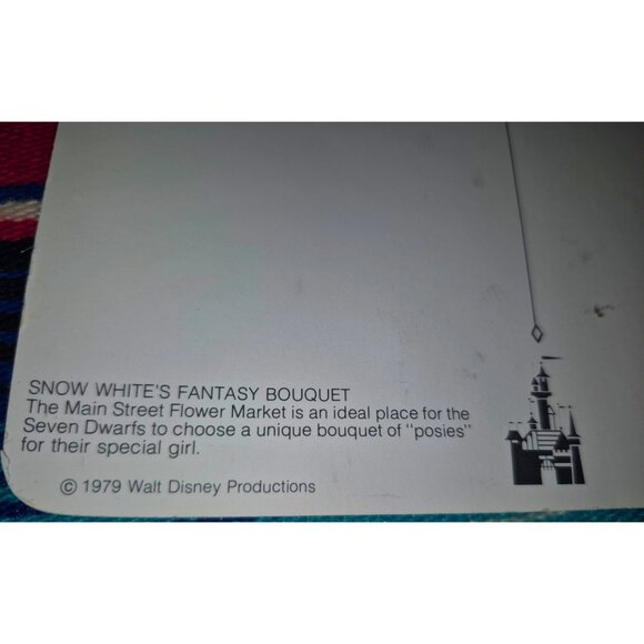 Vintage 1979 Disney Snow White & Seven Dwarfs Postcard Disneyland Collectible 7" - Picture 3 of 6